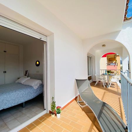Apartamentos Aquarium Росес Екстериор снимка