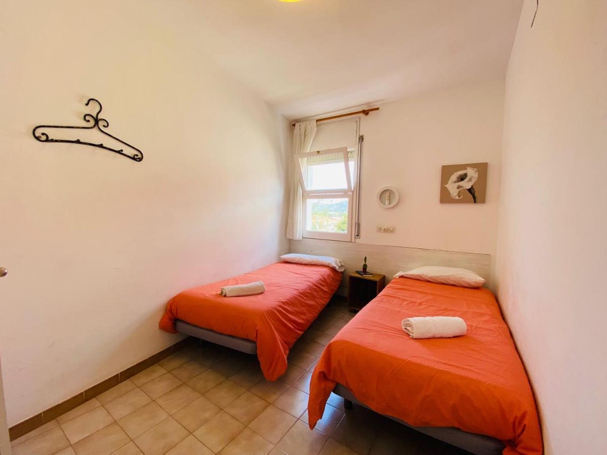 Apartamentos Aquarium Росес Екстериор снимка